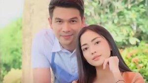 Perjalanan-Cinta-Ririn-Dwi-Ariyanti-dan-Jonathan-Frizzy.jpg