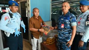 Petugas-Gagalkan-Penyelundupan-42-Kg-Ganja-di-Bandara-SIM.jpg