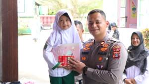 Polantas-Aceh-Selatan-Edukasi-Anak-TK.jpg