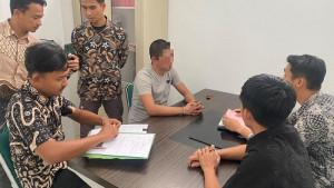 Polres-Pidie-Jaya-menyerahkan-BB-bersama-tersangka-kasus-narkotika.jpg