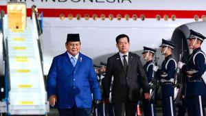 Presiden-RI-Prabowo-Subianto-telah-tiba-di-Korea-Selatan.jpg
