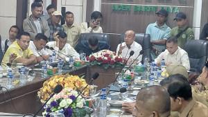 RDP-dengan-DPRK-Abdya-terkait-Izin-Usaha-Pertambangan-IUP.jpg