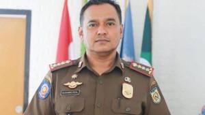Rizal-soal-celana-pendek.jpg
