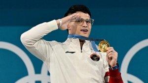 Rizki-Juniansyah-medali-emas-Olimpiade-2024.jpg