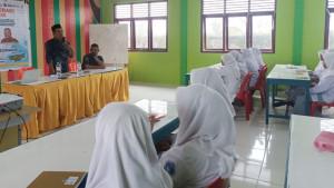 SMAN-6-Lhokseumawe-perkuat-siswa-dengan-literasi.jpg