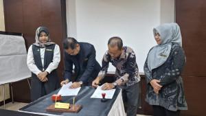SMKN-1-Jeunieb-teken-MoU-dengan-Hermes.jpg