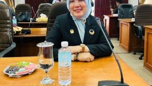 Sekretaris-Komisi-IV-DPRK-Aceh-Selatan-Novi-Rosmita.jpg