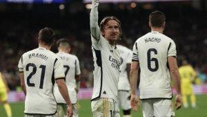 Selebrasi-Luka-Modric-usai-menjebol-gawang-Villarreal-di-Liga-Spanyol-2023-2024.jpg