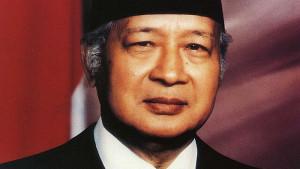 Soeharto-jadi-pahlawan-nasional.jpg