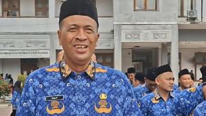 Suryadi-terima-SK-PPPK.jpg