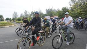 TBM-FK-USK-saat-Gowes-bersama-Wakil-Wali-Kota.jpg