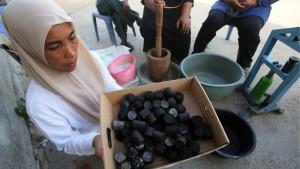 Tambah-Cuan_Warga-Aceh-Besar-Sulap-Ampas-Kopi-Jadi-Briket.jpg