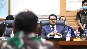 Teuku-Riefky-Harsya-dari-Aceh.jpg