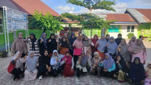 Tiga-dosen-dari-Universitas-Syiah-Kuala-USK-melakukan-edukasi-diabetes.jpg