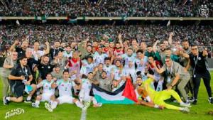 Timnas-Aljazair-memastikan-diri-sebagai-negara-ke-20-yang-lolos-ke-Piala-Dunia-2026.jpg