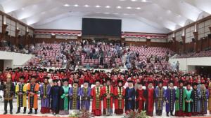 UUI_wisuda-Sarjana.jpg