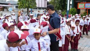 Wakil-Ketua-DPRK-Banda-Aceh-Jadi-Pembina-Upacara-di-SDN-66-Ilie-Tekankan-Tiga-Kunci-Sukses.jpg