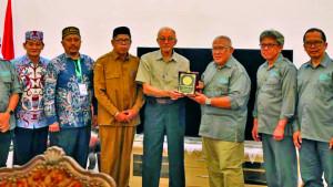 Wali-Nanggroe-Serukan-Sinergi-Pers.jpg