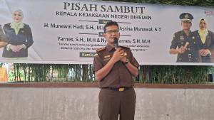 Yarnes-SH-MH-mendapat-tugas-sebagai-Kepala-Kejaksaan-Negeri-Kajari-Bireuen.jpg