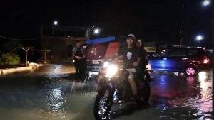 banjir-kembali-rendam-badan-jalan-nasional-di-Subulussalam.jpg