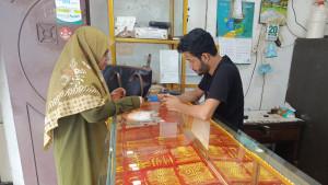 beli-emas-di-Toko-Emas-Baru-di-Kota-Blangpidie-Abdya.jpg
