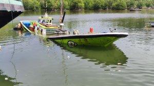 boat-pancing-tabrak-karang-di-Simeulue.jpg