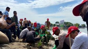 capella-dan-mangrove.jpg