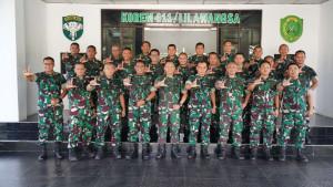 foto-bersama-setelah-kegiatan-audit-kinerja-di-Korem-011Lilawangsa.jpg