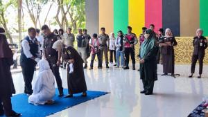 hukuman-cambuk-di-banda-aceh_22092025.jpg