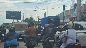 jalan-889nu.jpg