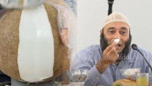 kelapa-tua-dr-zaidul-akbar.jpg