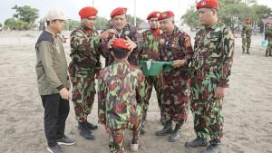 pasang-baret.jpg