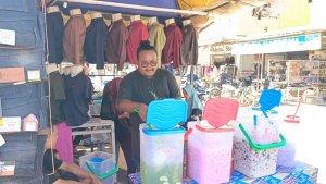 pedagang-takjil-di-Atim-lesu.jpg