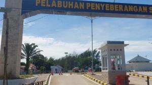 pelabuhan-898uhj.jpg