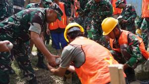 pembangunan-jaringan-irigasi-tersier-di-Desa-Bintang-Hu-Kecamatan-Lhoksukon.jpg