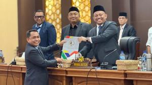 pengesahan-Raqan-RPJP-2025-2045.jpg