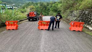 penutupan-jalan-di-Anoe-Itam.jpg