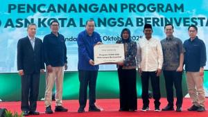 penyerahan-Akun-SID-ke-Sekda-Langsa.jpg