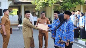 penyerahan-SK-PPPK-di-Pidie.jpg