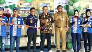 peresmian-Indomaret-Point-di-Pelabuhan-Ulee-Lheue.jpg