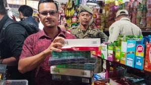 rokok-ilegal-tanpa-cukai-di-kawasan-Kecamatan-Syiah-Kuala.jpg