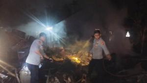 rumah-yanda-terbakar.jpg