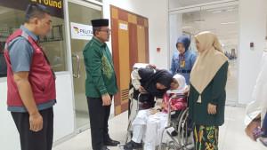 satu-jamaah-haji-aceh-dipulangkan-dari-arab-saudi_2025.jpg