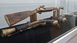 senjata-di-museum.jpg