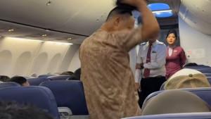 seorang-penumpang-Lion-Air-mengatakan-ada-bom-di-pesawat.jpg