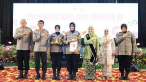 syukuran-HUT-ke-77-Polwan-di-Hotel-Amel.jpg