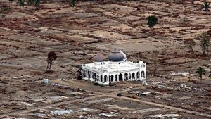 aceh/tak-catatan-geologis-jejak-tsunami-aceh-juga-termaktub-dalam-manuskrip-kuna_20180930_100445.jpg