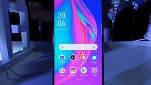 tampilan-muka-oppo-f11-dengan-waterdrop-screen-alias-takik-serupa-tetesan-air.jpg