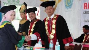 wisuda-9iijk.jpg