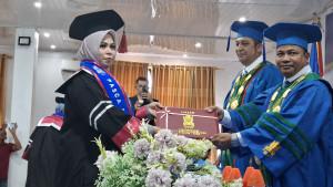 wisuda-di-UIA-18102025.jpg